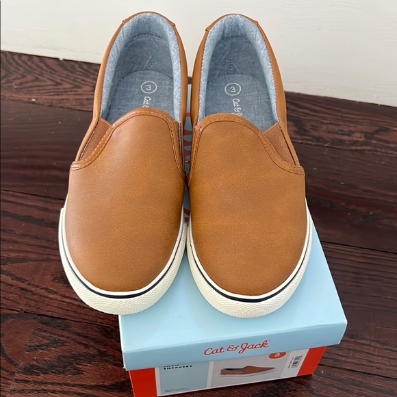 Brand new Cat & Jack Tan Slip-On Shoes - Picture 1 of 4